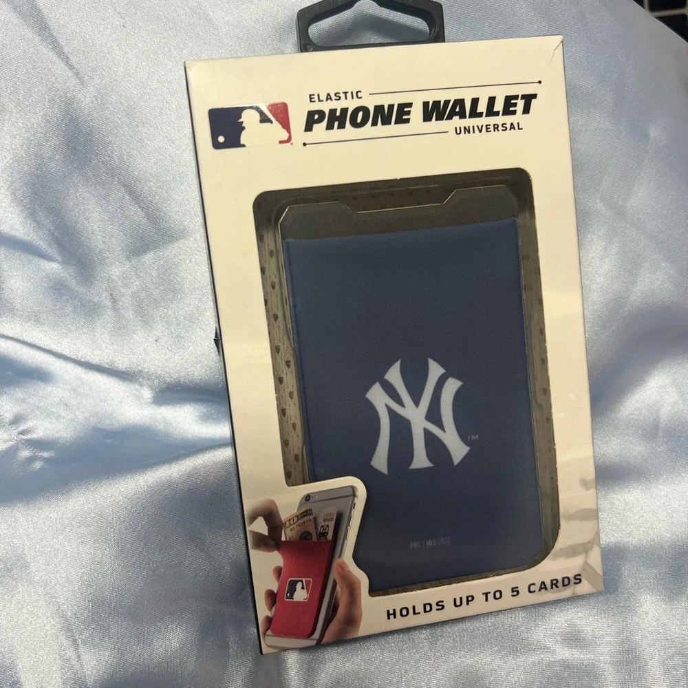 Blue NY Yankees Phone Cover Wallet Accessory